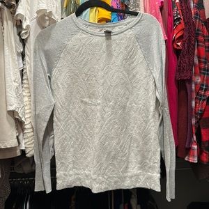 Bass sweater, glittery